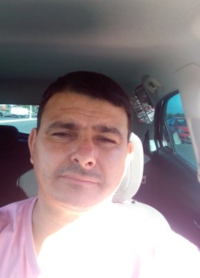 Adilson Pacheco, 49, República Federativa do Brasil, Penha