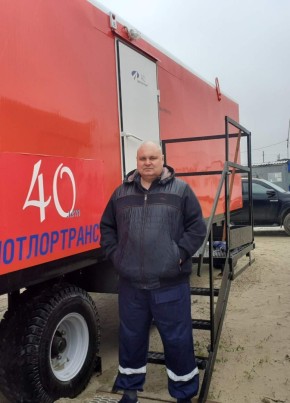 Сергей Скудняков из Сургута 56 лет
