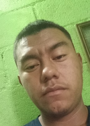Carlos, 20, República de Guatemala, Nueva Guatemala de la Asunción