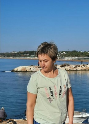 MARINA, 52, Russia, Saint Petersburg