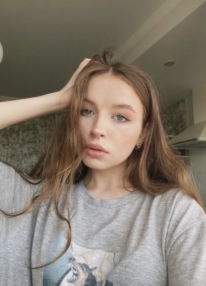 Анастасия, 21, Россия, Казань