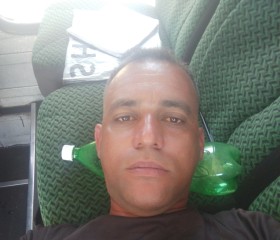 Richard, 42, La Guaira