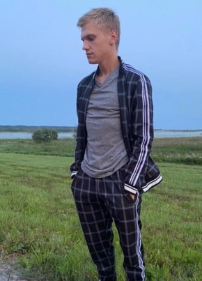Илья