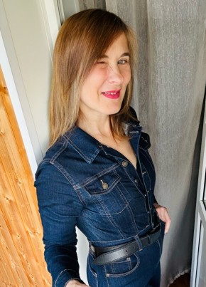 Yulia из Санкт-Петербурга 47 лет