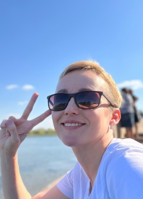 Ника, 37, Россия, Астрахань