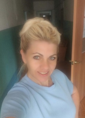 Светлана из Назарово 46 лет