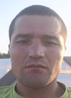 Дима из Нового Уренгоя 26 лет
