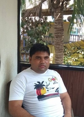 Gulab Singh, 32, India, Gohāna