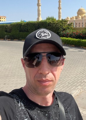 Евгений, 41, Россия, Тюмень