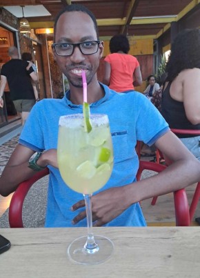 Melvin, 30, República de Cabo Verde, Município da Praia