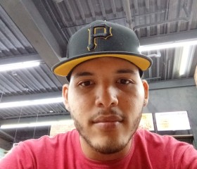 Isaac, 18, Punto Fijo