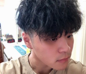 ゆう, 24, Sendai