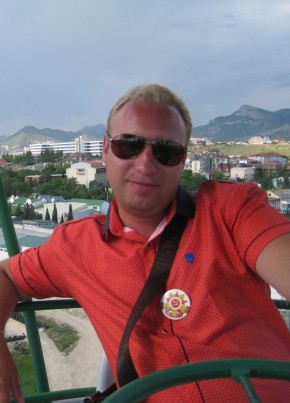 Денис, 38, Россия, Саки