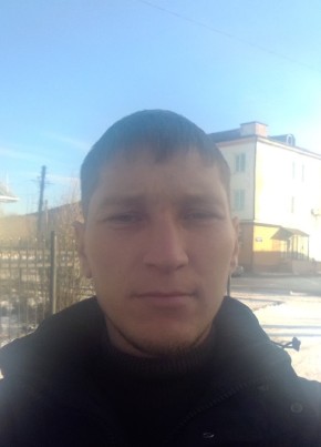Иван, 34, Россия, Северобайкальск