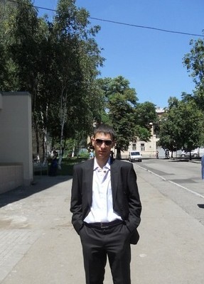 Павел, 32, Україна, Дергачі