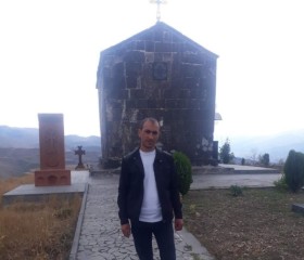 Varsham, 39, Vanadzor
