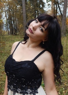 Оленька, 31, Россия, Саров