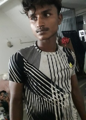 SABIR ANSARI, 18, India, Ahmedabad