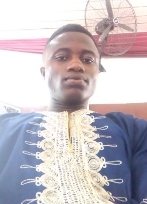 Frank Mavie, 22, Sierra Leone, Freetown