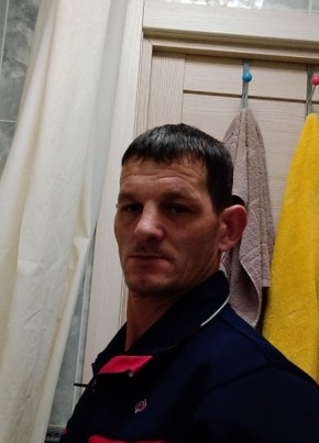 Саша из Нового Уренгоя 42 года