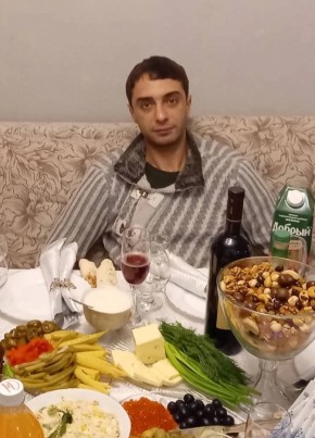 Артур, 39, Россия, Кимры