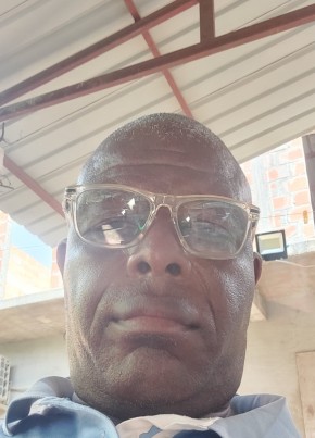 Francisco, 60, República de Angola, Loanda