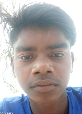 Rinku, 18, India, Lucknow
