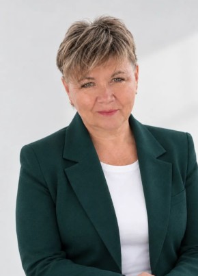 Елена из Симферополи 61 год