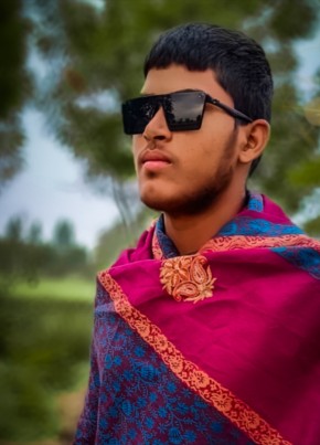 Badal singh, 18, India, Dīg