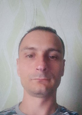 денис из Таловаи 37 лет