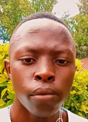 Merley, 21, Kenya, Nairobi