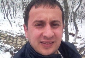 Niz Abdurahmanov, 40 - Just Me