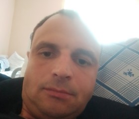 Oleg, 38, Saint Petersburg