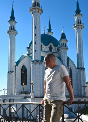 Дмитрий