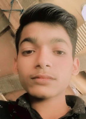 Rajan, 20, India, Ludhiana
