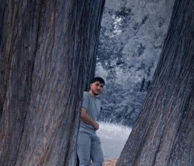 RAMO, 22, Burgdorf