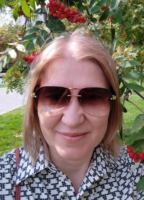 Виктория, 59, Россия, Москва