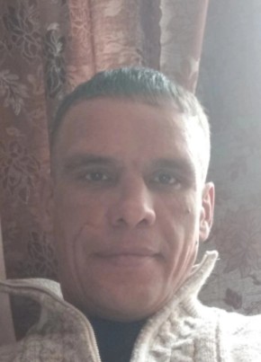 Sergey, 46, Russia, Gubakha