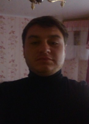 Александр, 33, Россия, Шентала
