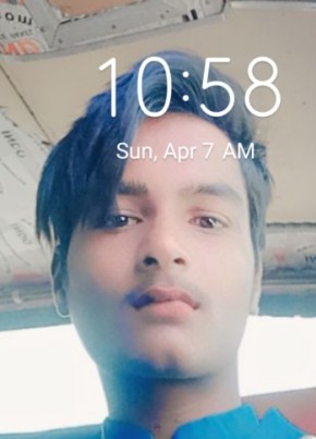 Arif, 18, India, Surat