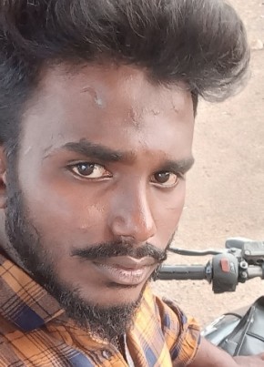 Guru, 21, India, Madurai