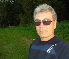 Vas, 60, Moscow