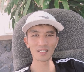 Quang, 35 лет, Cam Ranh