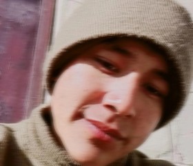 Gregory, 20, Tacna