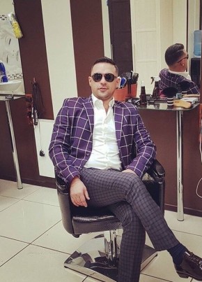 Олег, 39, Россия, Усть-Нера