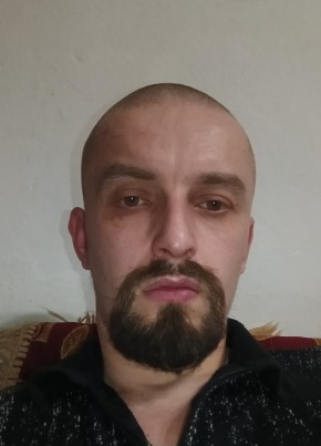 Андрей из Коркино 38 лет