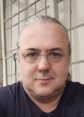 Николай