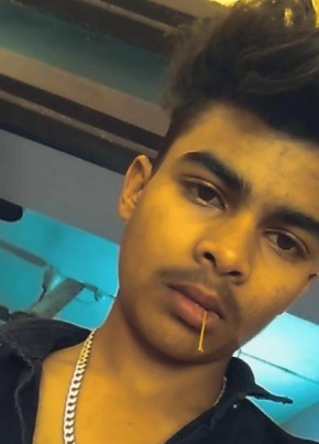 Jay, 18, India, Ahmedabad