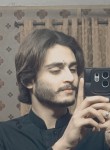 H3lly, 19, Lahore