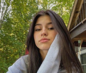 Ana Beauchamp, 22, Colatina